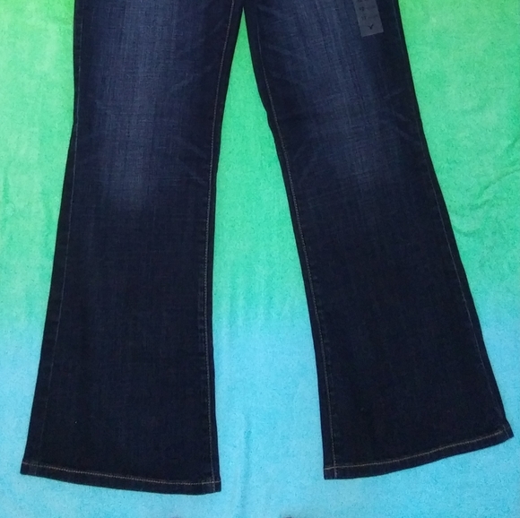AE Favorite Boyfriend LowRise Stretch 12R NWT! - Picture 4 of 12